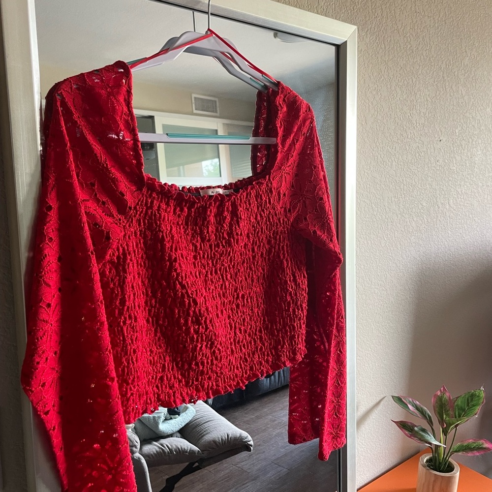 Red-Francesca’s miamor top-bought last year in good condition, too large on me